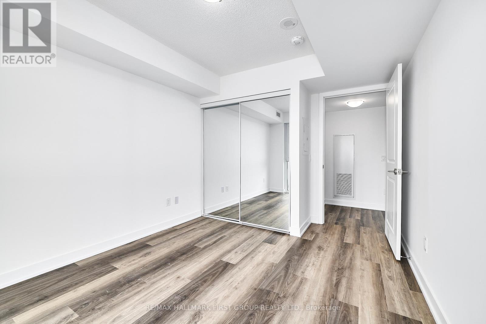 604 - 1010 Sandy Beach Road, Pickering, Ontario  L1W 0C7 - Photo 13 - E12864480