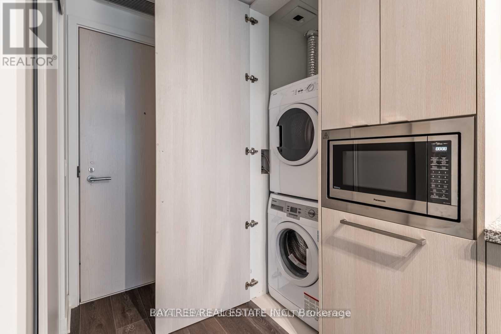 317 - 115 Blue Jays Way, Toronto, Ontario  M5V 3T3 - Photo 3 - C12814034