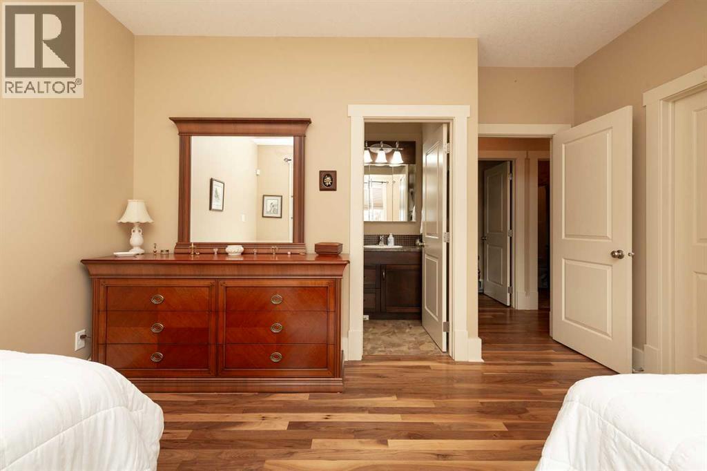 12 Cougar Cove N, Lethbridge, Alberta  T1H 6H2 - Photo 15 - A2290415