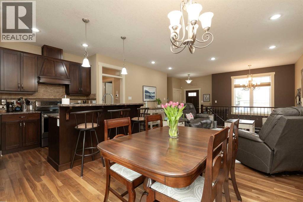 12 Cougar Cove N, Lethbridge, Alberta  T1H 6H2 - Photo 8 - A2290415