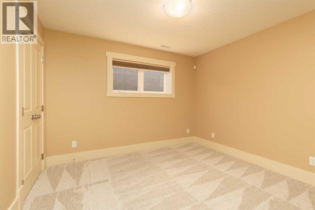 12 Cougar Cove N, Lethbridge, Alberta  T1H 6H2 - Photo 21 - A2290415