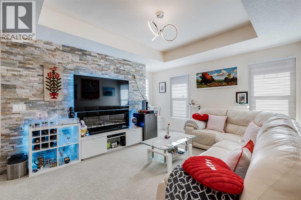 87 Evanswood Circle Nw, Calgary, Alberta  T3P 0K2 - Photo 15 - A2289611