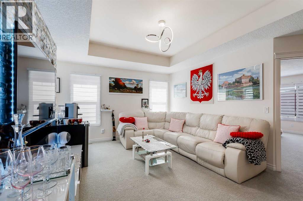 87 Evanswood Circle Nw, Calgary, Alberta  T3P 0K2 - Photo 16 - A2289611