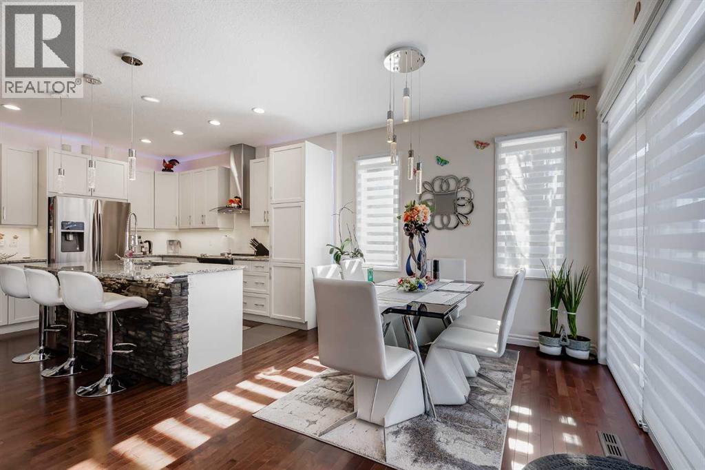 87 Evanswood Circle Nw, Calgary, Alberta  T3P 0K2 - Photo 10 - A2289611