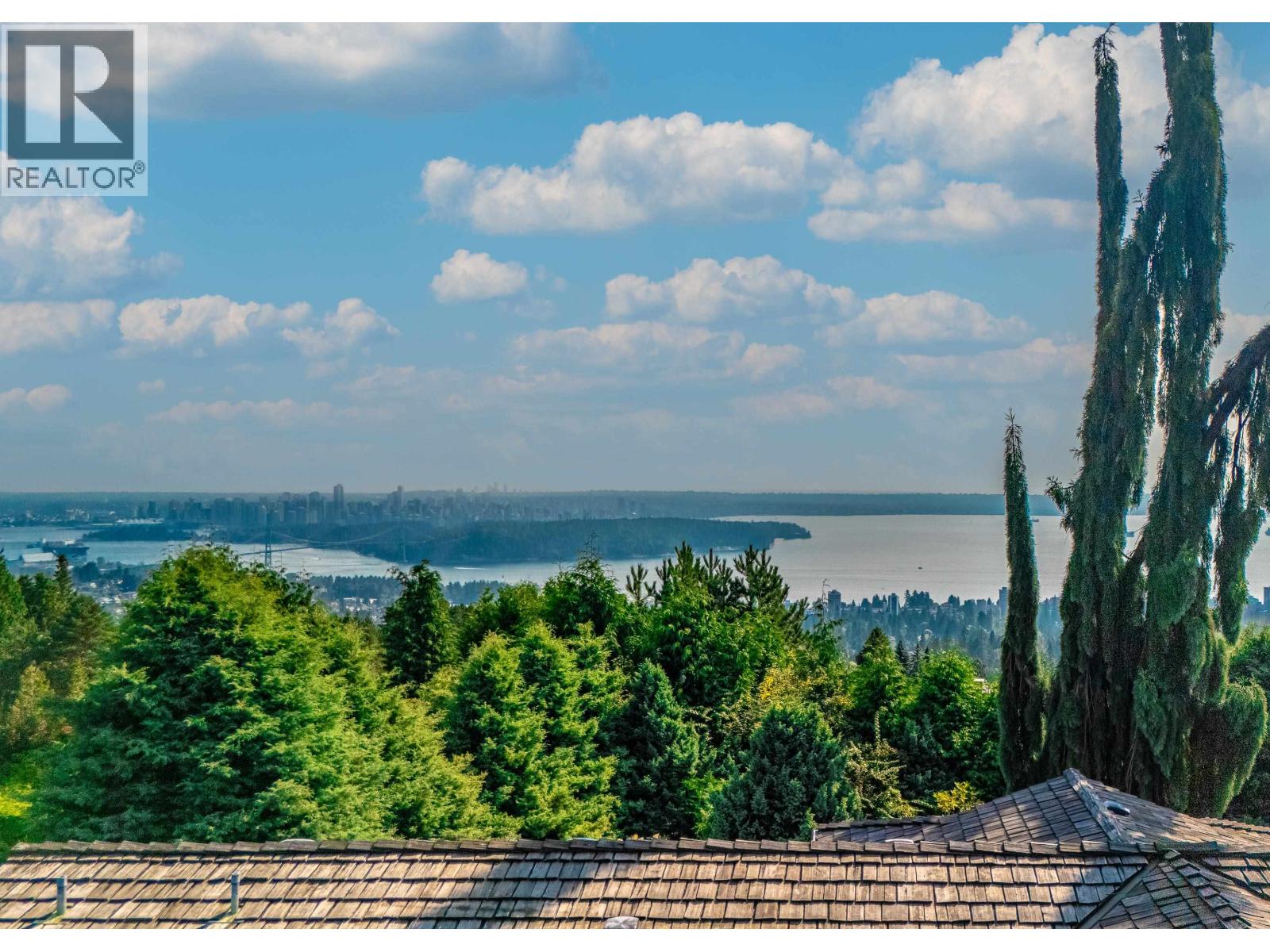 1346 Whitby Road, West Vancouver, British Columbia  V7S 2N5 - Photo 2 - R3097378