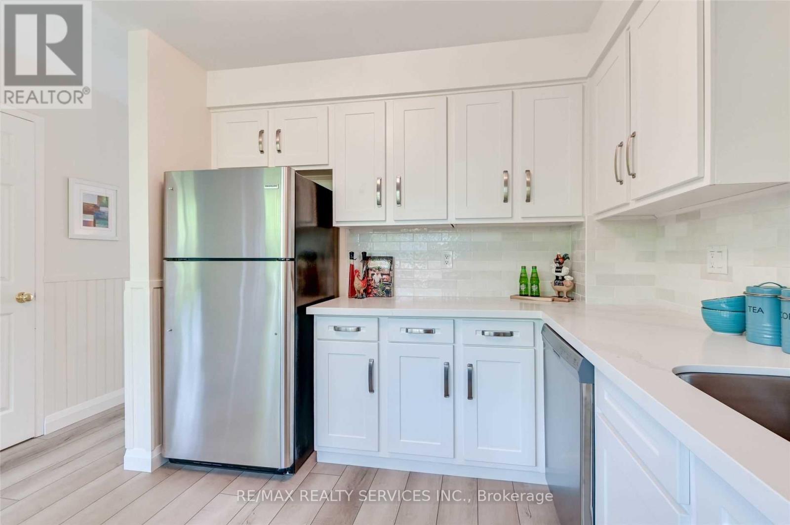 56 - 1250 Jalna Boulevard, London South, Ontario  N6E 2W4 - Photo 14 - X12864494