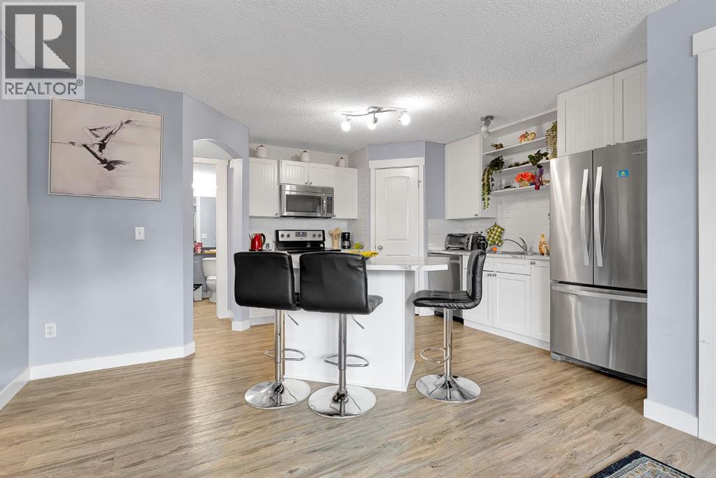 102, 31 Everridge Square Sw, Calgary, Alberta  T2Y 5J7 - Photo 13 - A2278255