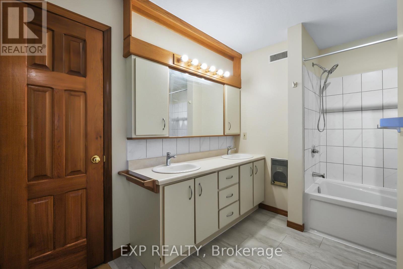 9185 Ray Wilson Road, Ottawa, Ontario  K0A 2P0 - Photo 20 - X12864530