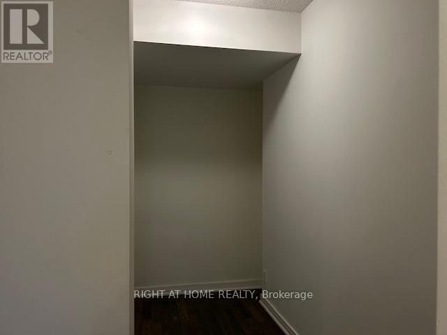 607 - 9205 Yonge Street, Richmond Hill, Ontario  L4C 6Z2 - Photo 16 - N12841494