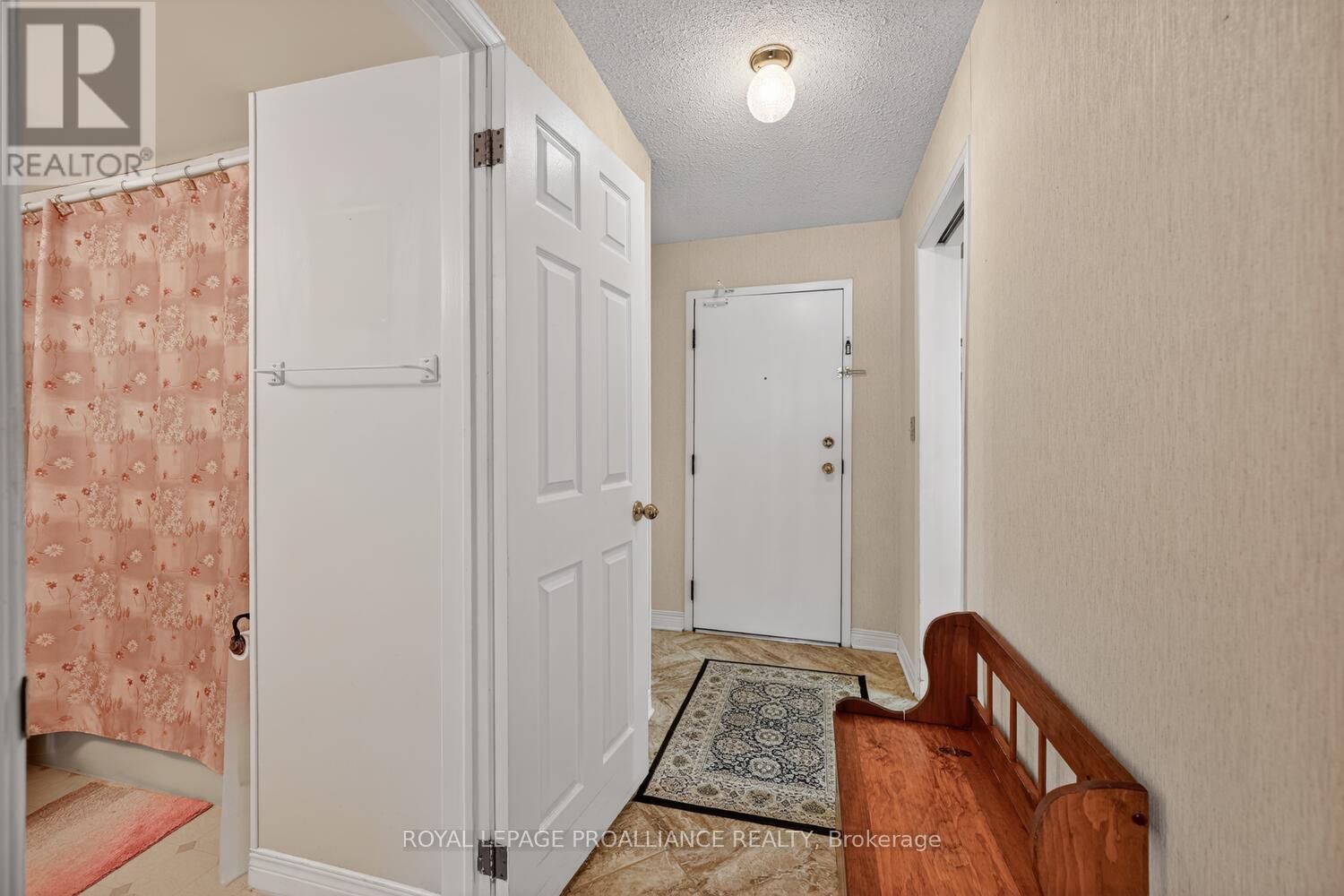 205 - 820 Laurier Boulevard, Brockville, Ontario  K6V 6Z2 - Photo 6 - X12864524