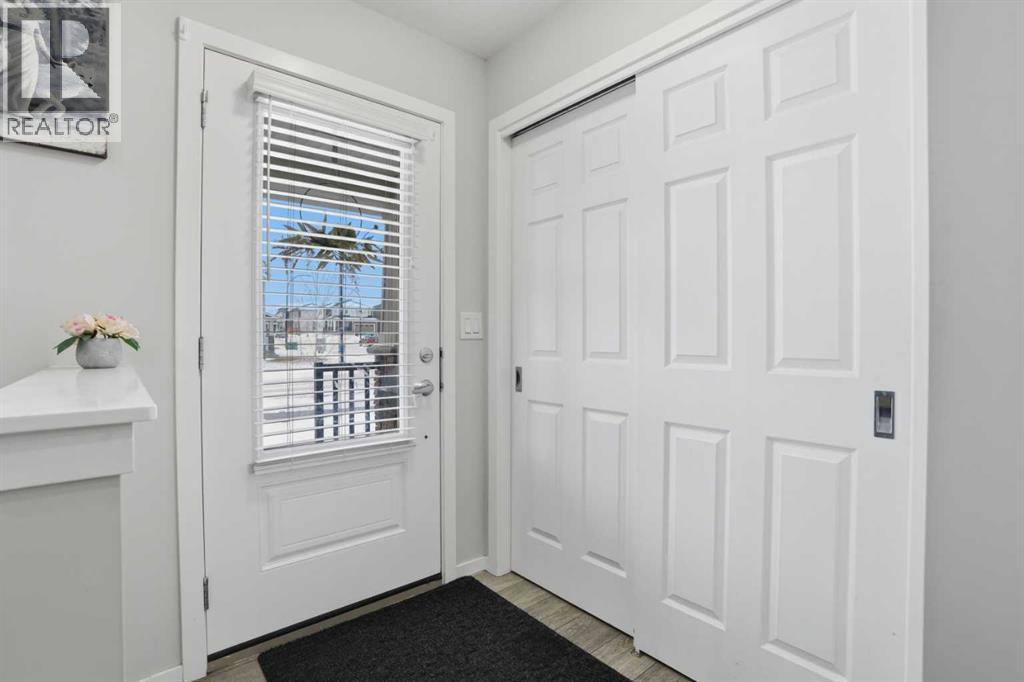 340 Yorkville Avenue Sw, Calgary, Alberta  T2X 4K5 - Photo 4 - A2286083