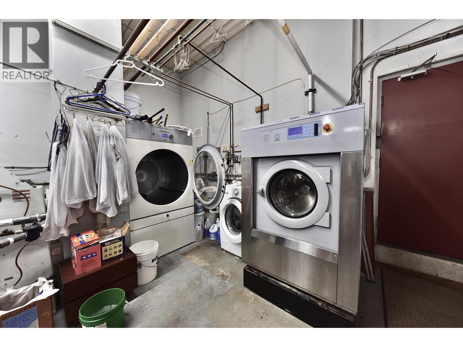 214 W Esplanade Avenue, North Vancouver, British Columbia  V7M 1A4 - Photo 12 - C8076852