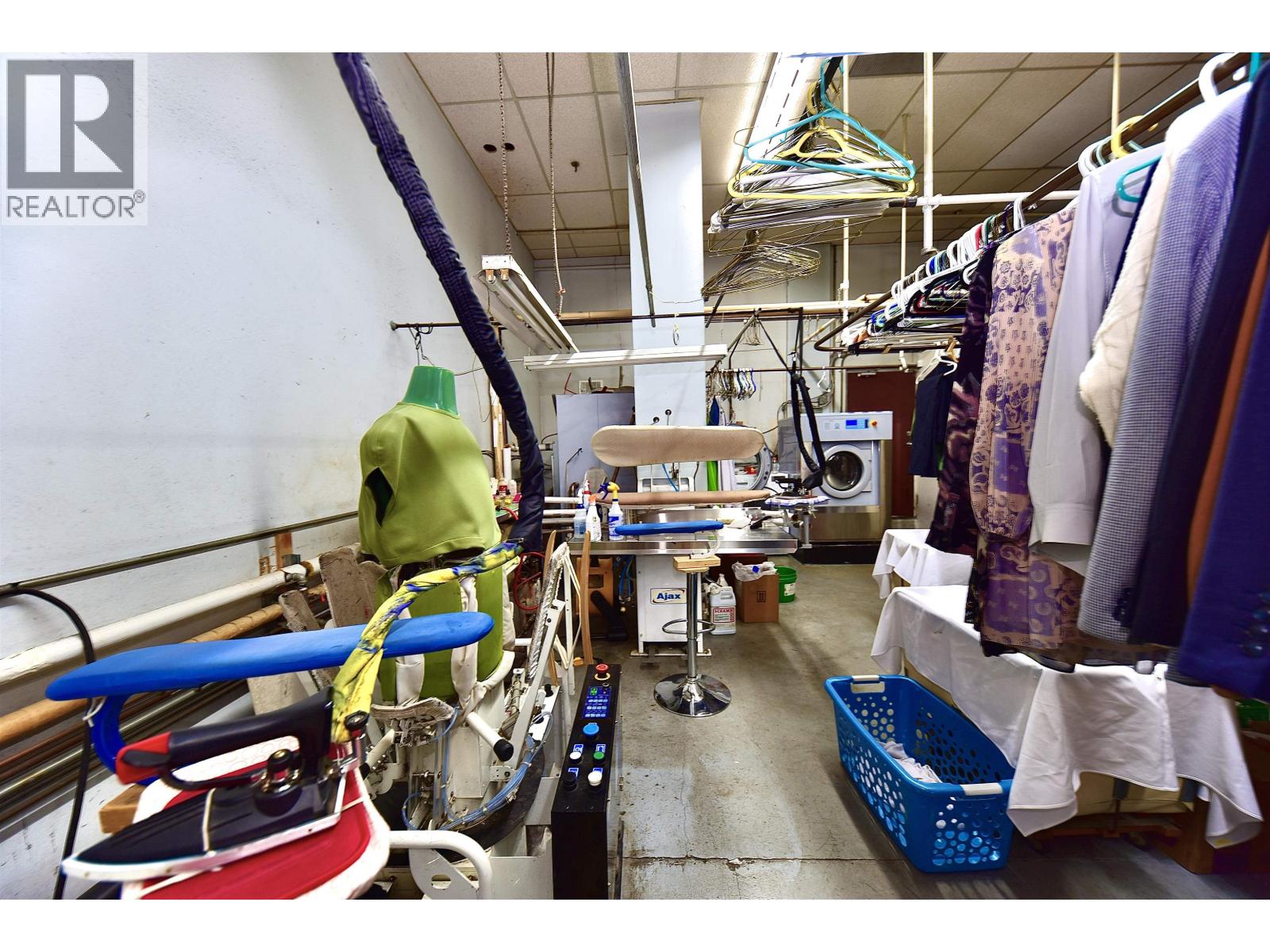 214 W Esplanade Avenue, North Vancouver, British Columbia  V7M 1A4 - Photo 9 - C8076852