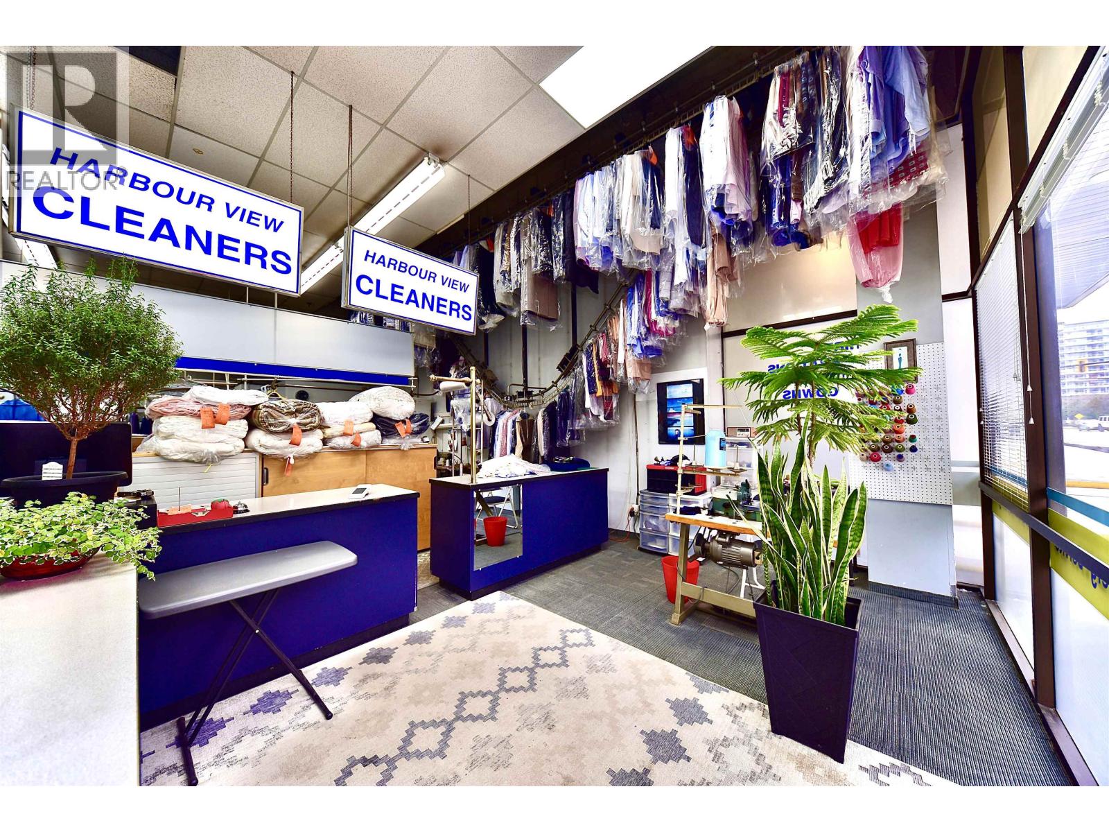 214 W Esplanade Avenue, North Vancouver, British Columbia  V7M 1A4 - Photo 5 - C8076852