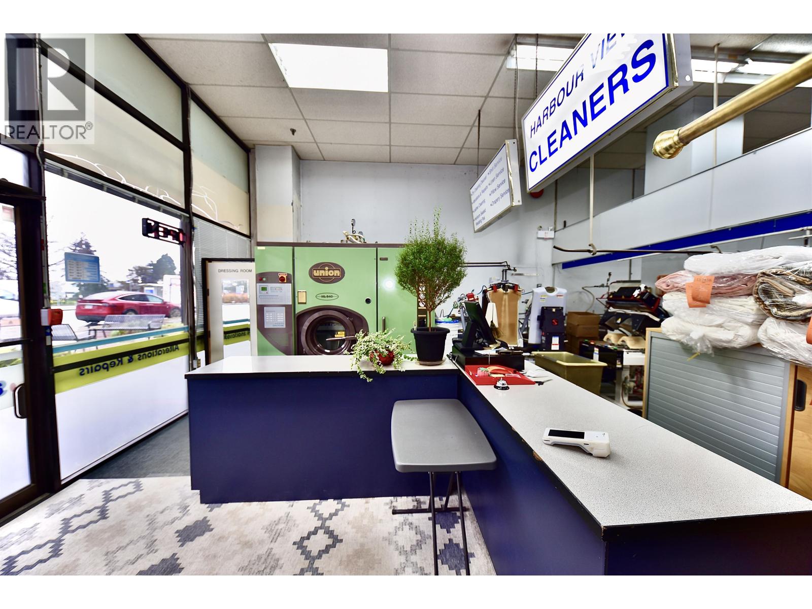 214 W Esplanade Avenue, North Vancouver, British Columbia  V7M 1A4 - Photo 3 - C8076852