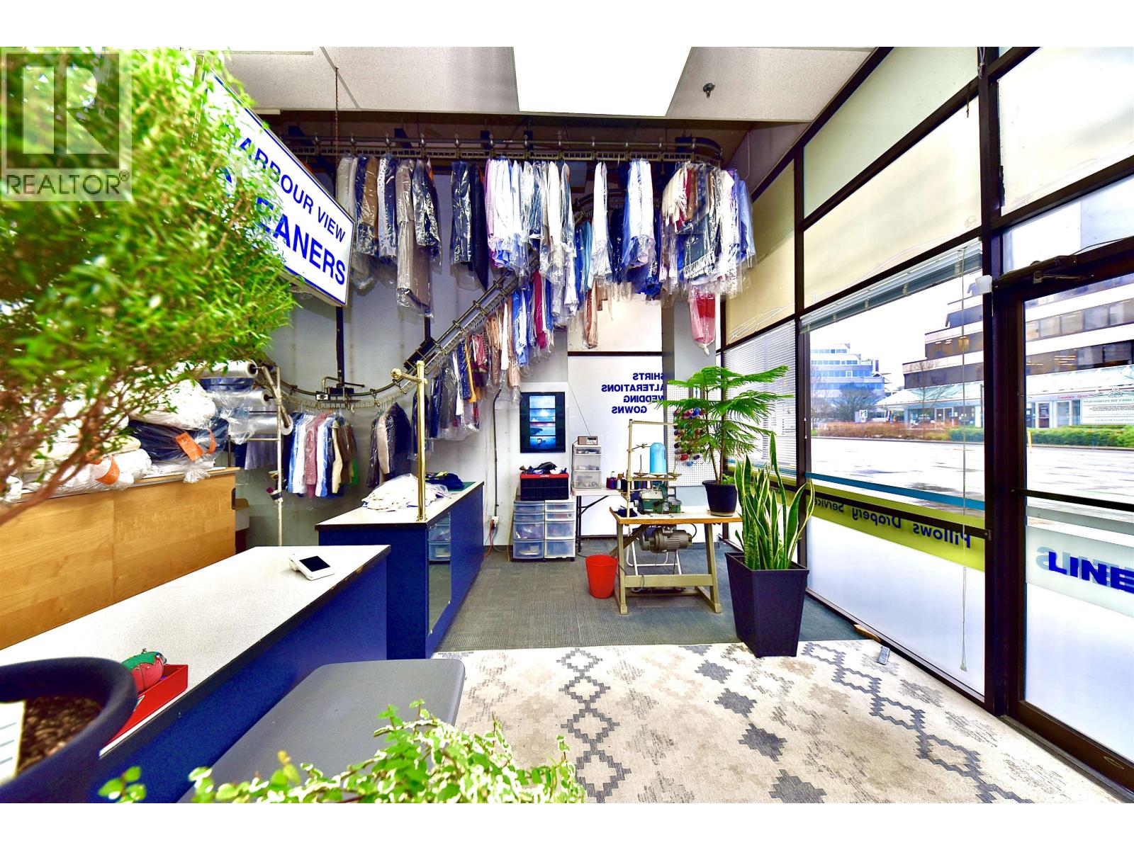 214 W Esplanade Avenue, North Vancouver, British Columbia  V7M 1A4 - Photo 6 - C8076852