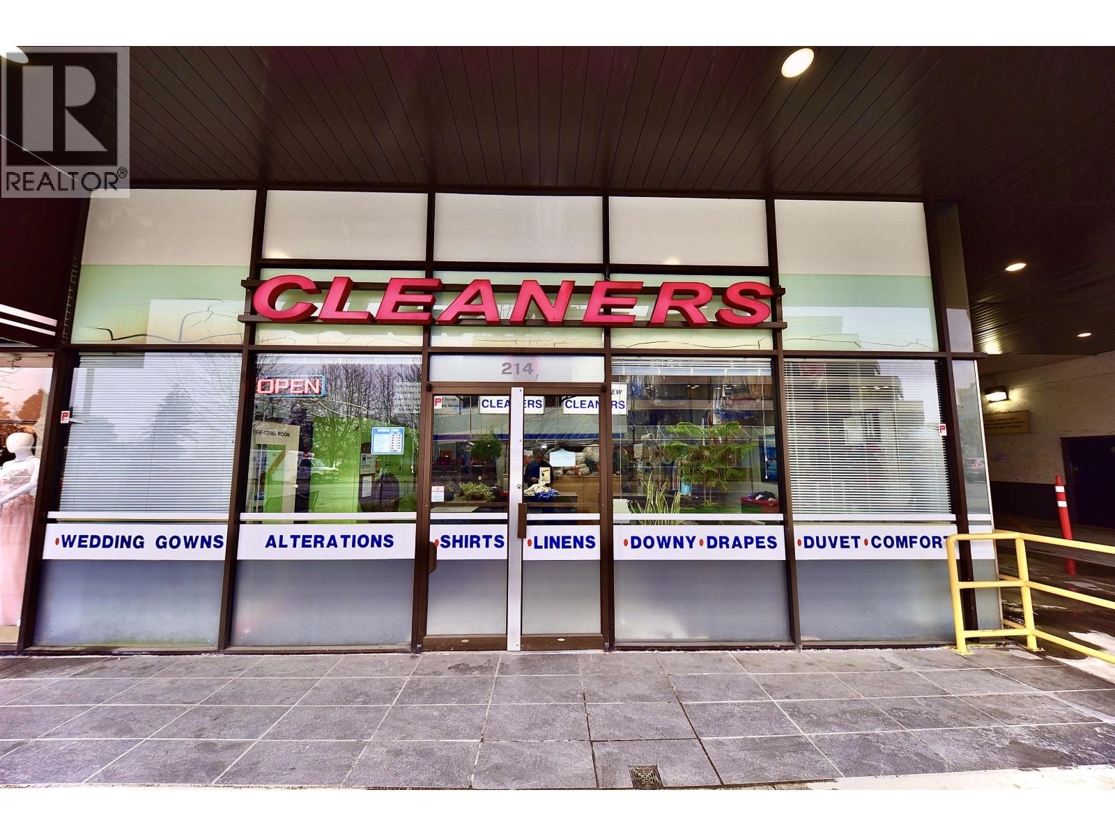 214 W ESPLANADE AVENUE, north vancouver, British Columbia