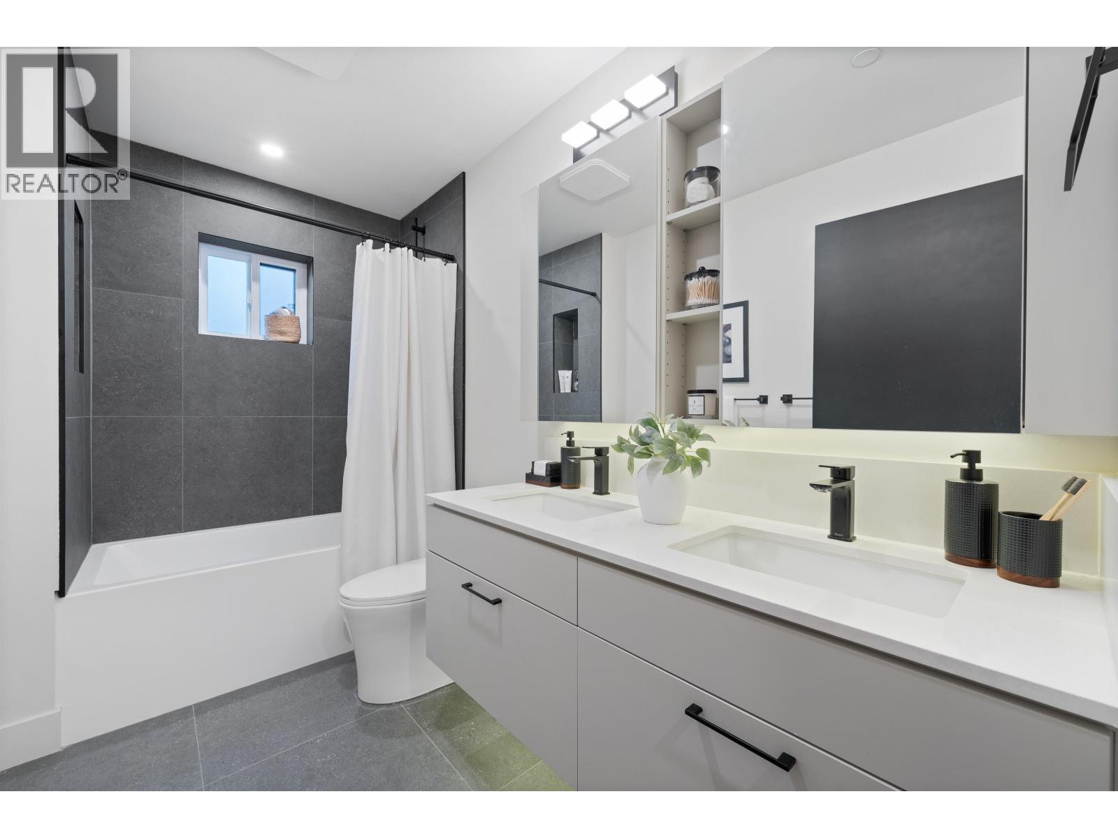 919 E 10th Avenue, Vancouver, British Columbia  V5T 2B3 - Photo 18 - R3078285