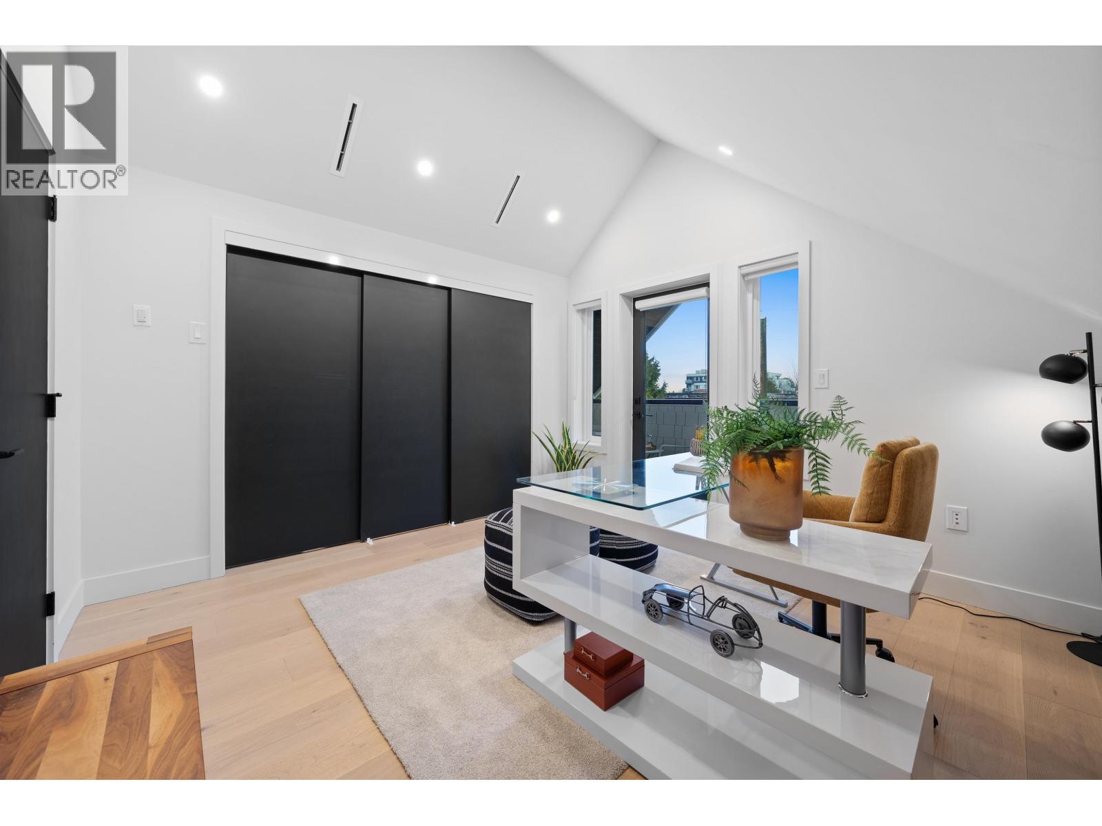 919 E 10th Avenue, Vancouver, British Columbia  V5T 2B3 - Photo 24 - R3078285