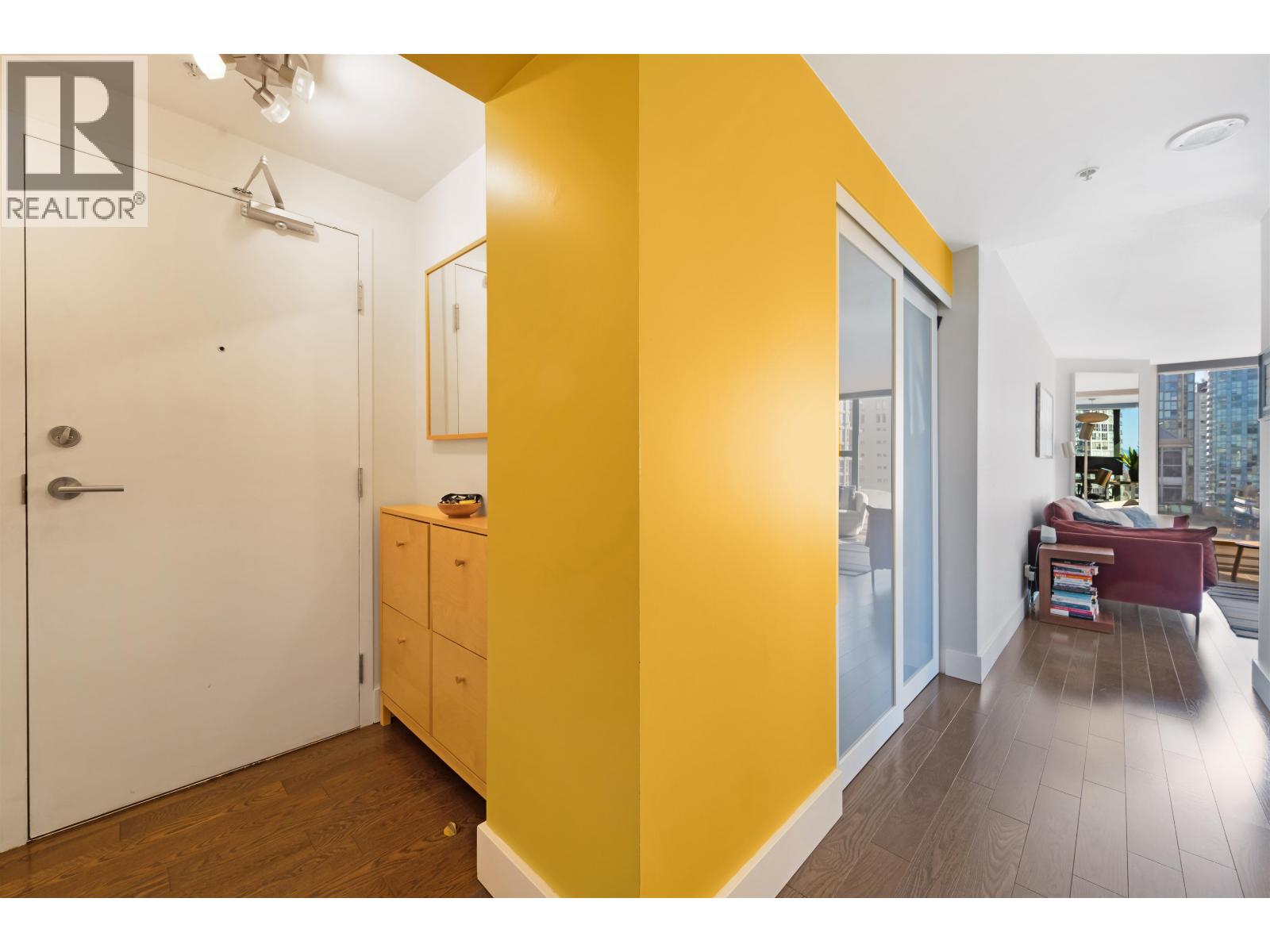 1403 1155 Homer Street, Vancouver, British Columbia  V6B 5T5 - Photo 3 - R3097761