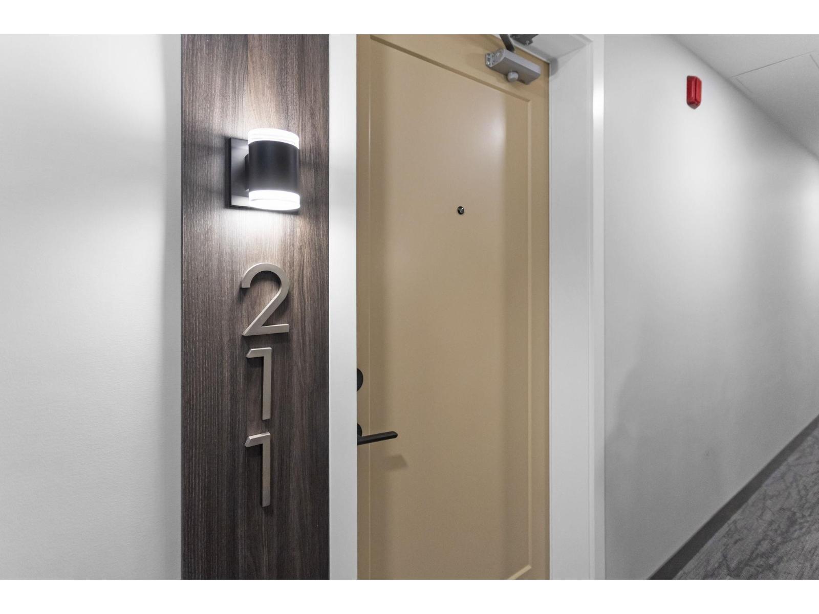 211 33920 Best Avenue, Mission, British Columbia  V2V 0L9 - Photo 4 - R3095541