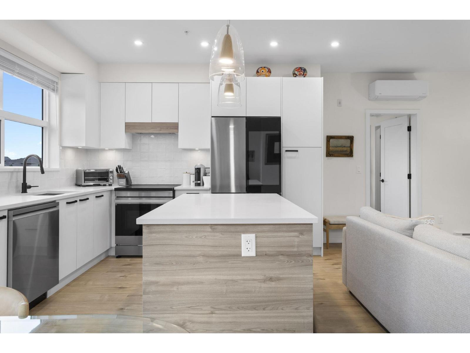 211 33920 Best Avenue, Mission, British Columbia  V2V 0L9 - Photo 8 - R3095541