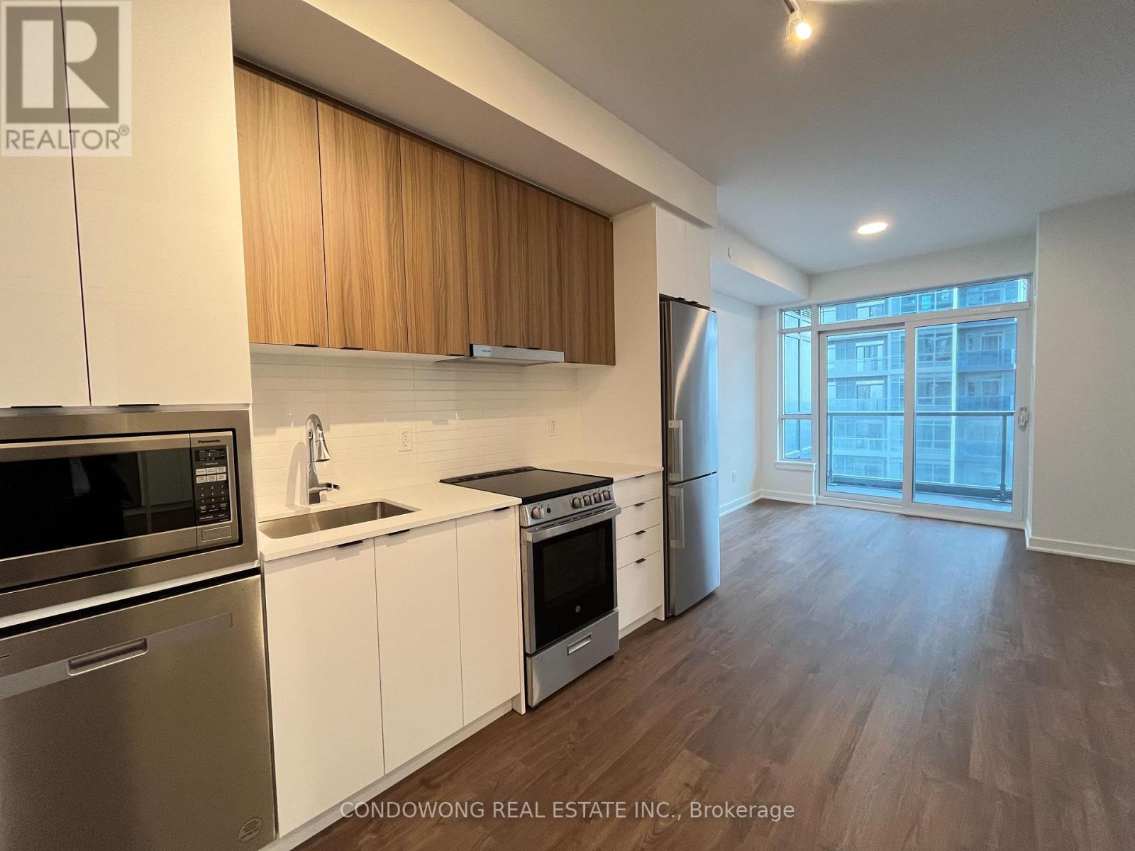 2703 - 50 UPPER MALL WAY, Vaughan, Ontario