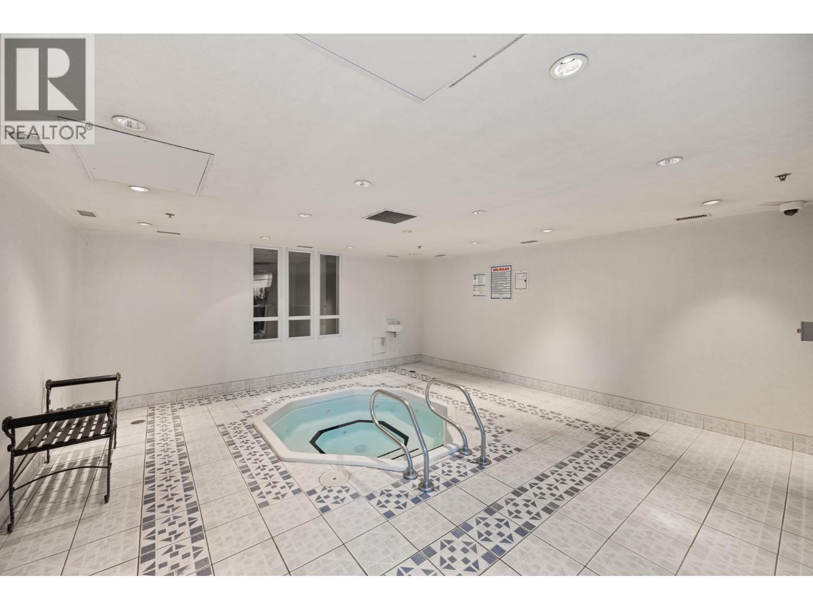 905 1185 Quayside Drive, New Westminster, British Columbia  V3M 6T8 - Photo 28 - R3088454