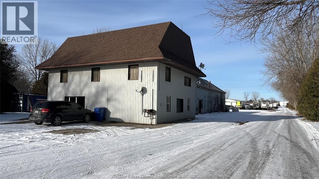 2010 Seacliff Drive, Kingsville, Ontario  N9Y 2N5 - Photo 2 - 25031366