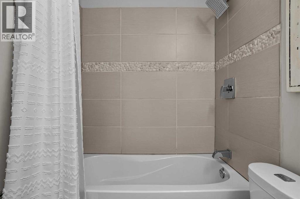 4, 630 3rd Street, Canmore, Alberta  T1W 2J5 - Photo 27 - A2287315