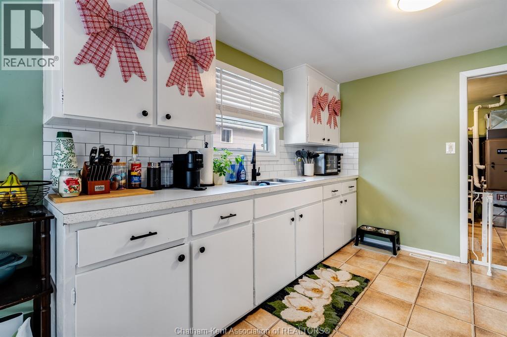 258 Sandys Street, Chatham, Ontario  N7L 3P8 - Photo 4 - 26002870
