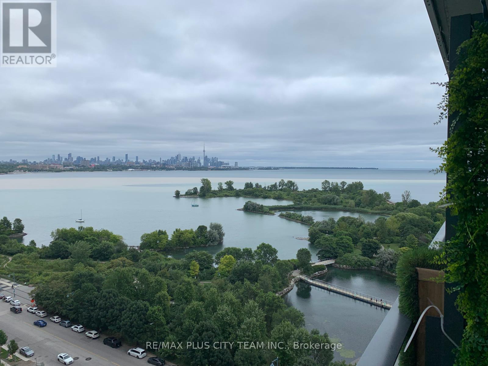 1304 - 20 Shore Breeze Drive, Toronto, Ontario  M8V 0C7 - Photo 17 - W12863184