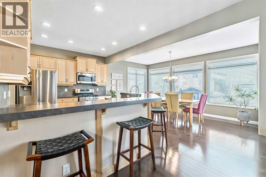 356 Everstone Drive Sw, Calgary, Alberta  T2Y 5A2 - Photo 9 - A2292008