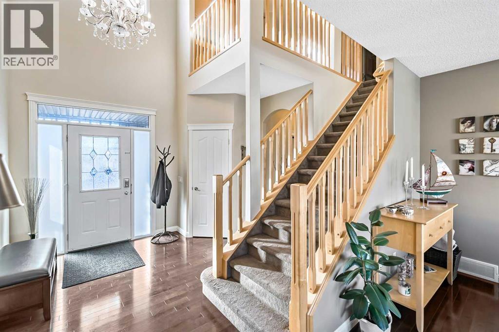 356 Everstone Drive Sw, Calgary, Alberta  T2Y 5A2 - Photo 3 - A2292008