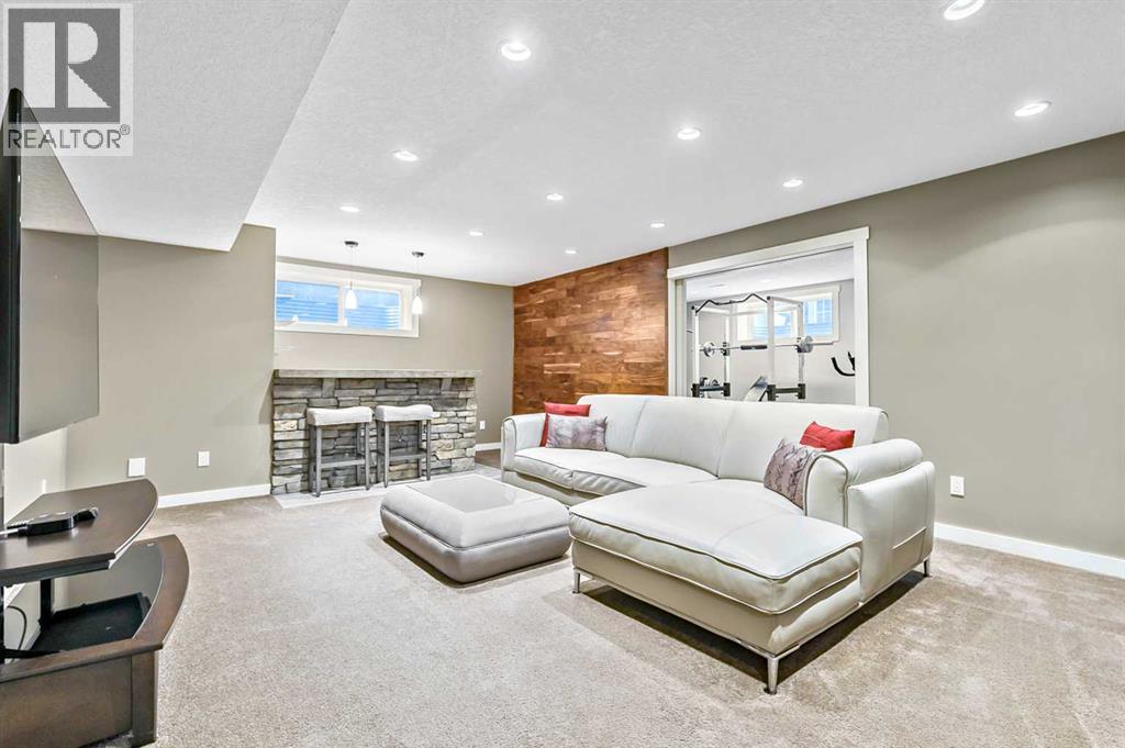 356 Everstone Drive Sw, Calgary, Alberta  T2Y 5A2 - Photo 31 - A2292008