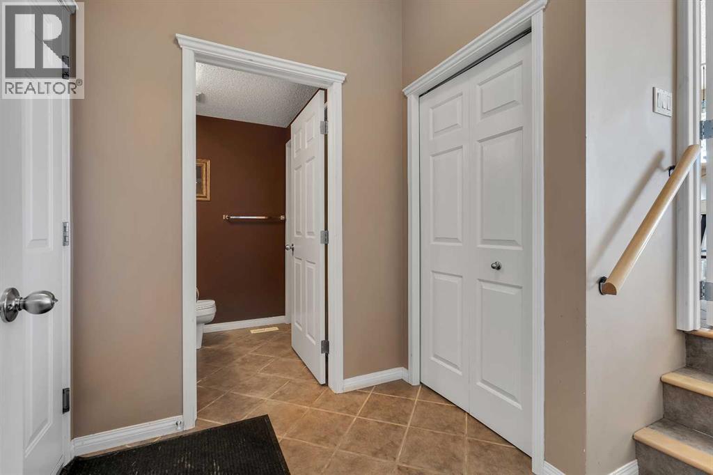 133 Rocky Ridge Heath Nw, Calgary, Alberta  T3G 4Z8 - Photo 20 - A2288834