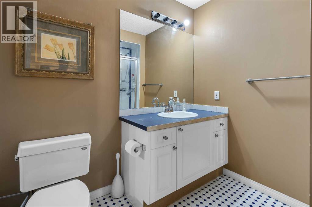 133 Rocky Ridge Heath Nw, Calgary, Alberta  T3G 4Z8 - Photo 42 - A2288834