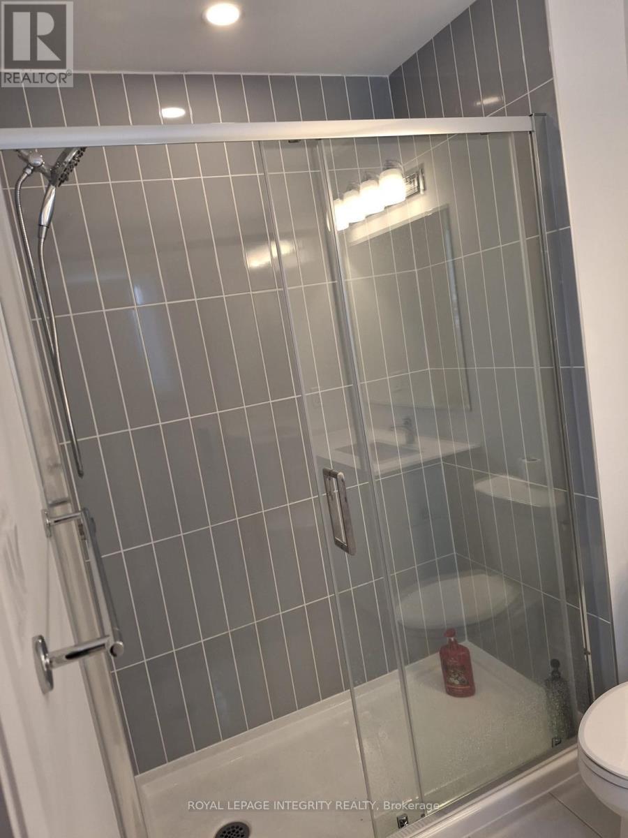 716 Fairline Row, Ottawa, Ontario  K2V 0V6 - Photo 11 - X12864536