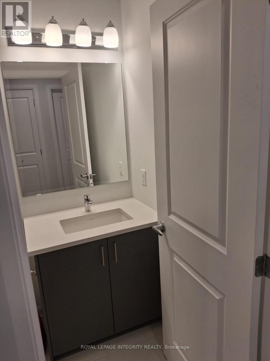 716 Fairline Row, Ottawa, Ontario  K2V 0V6 - Photo 12 - X12864536