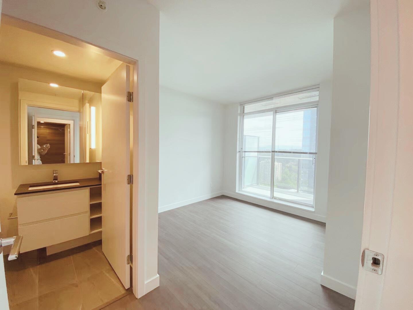 2310 13615 Fraser Highway, Surrey, British Columbia  V3T 0P7 - Photo 6 - R3097972