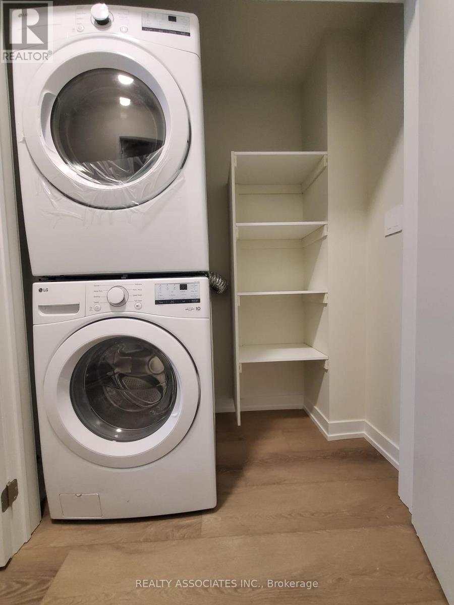 19 Mermot Lane, Richmond Hill, Ontario  L4B 0J5 - Photo 15 - N12864560