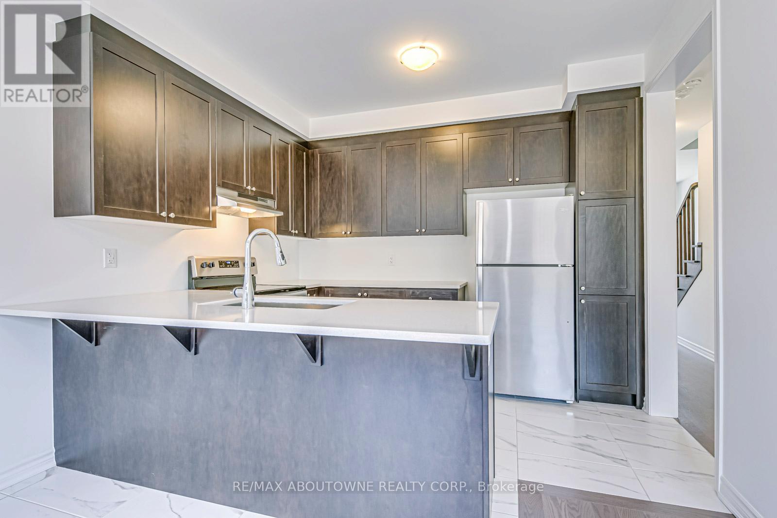 1365 William Halton Parkway, Oakville, Ontario  L6M 5N9 - Photo 20 - W12863630