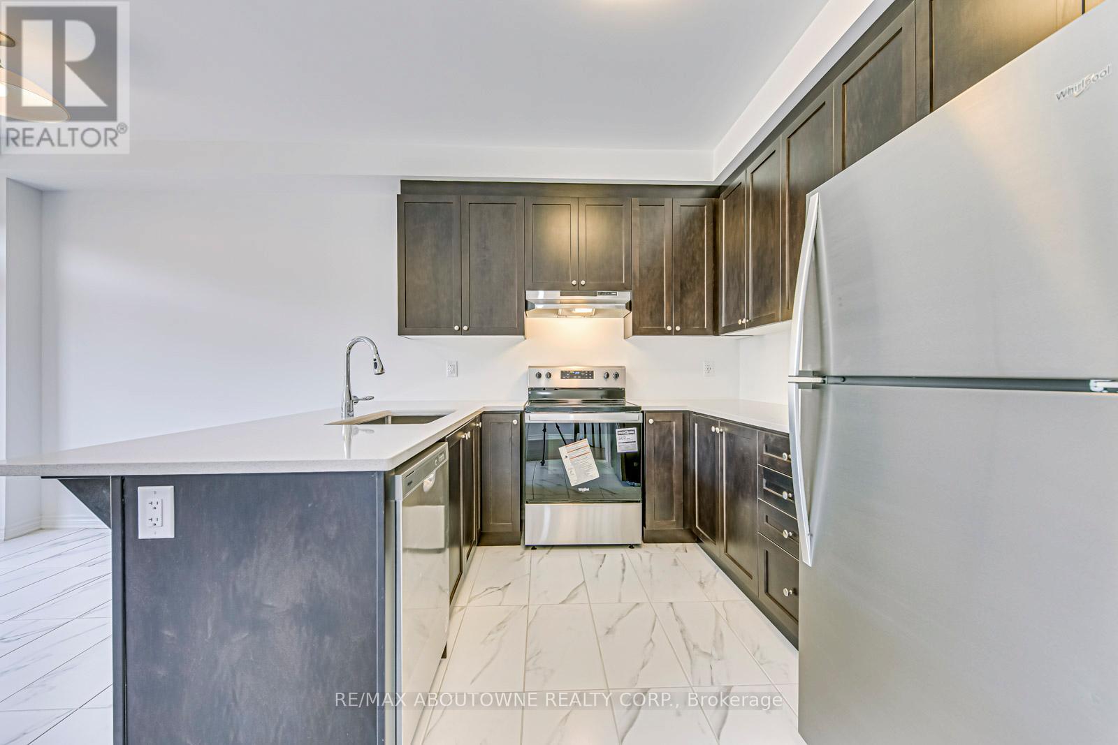 1365 William Halton Parkway, Oakville, Ontario  L6M 5N9 - Photo 21 - W12863630