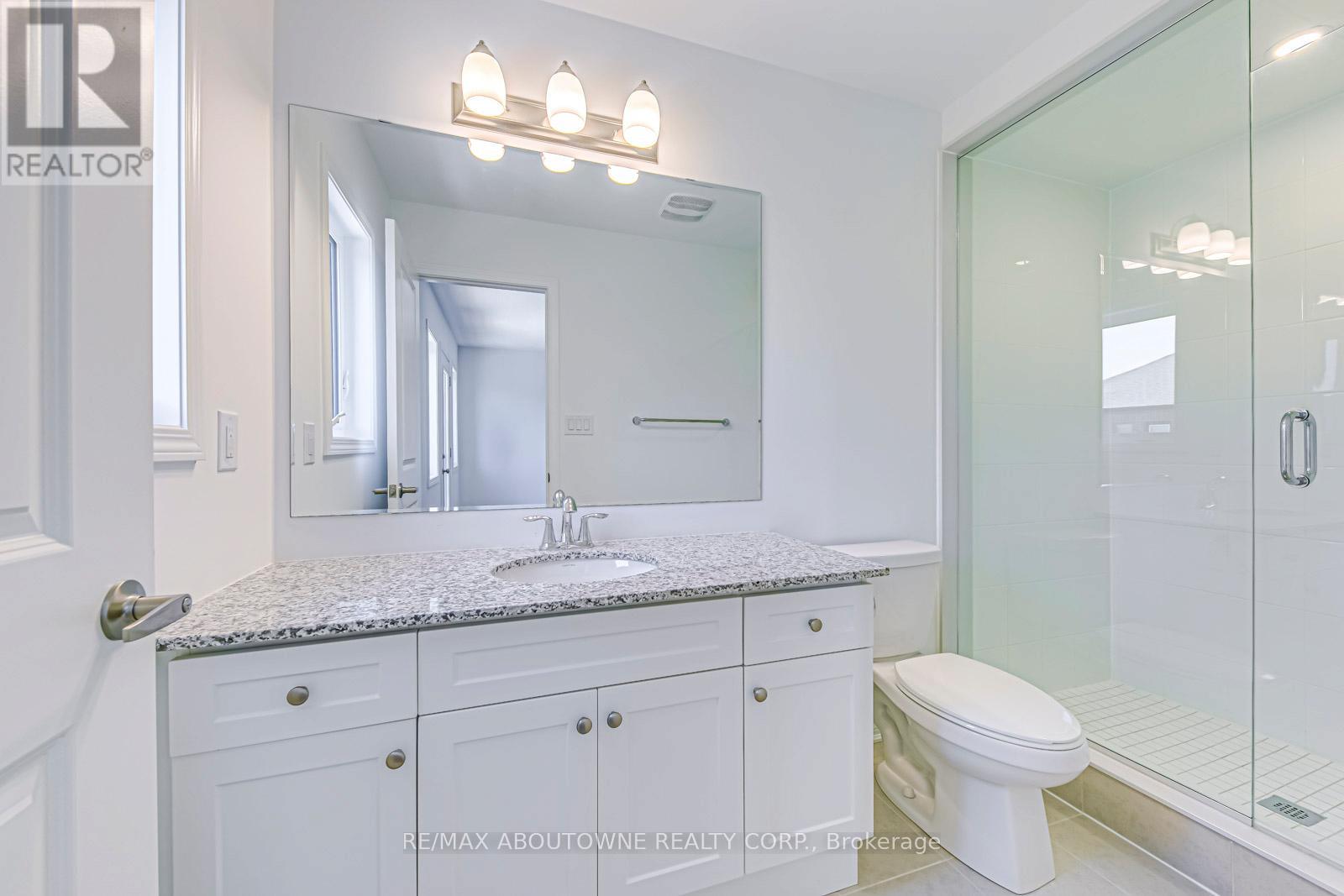 1365 William Halton Parkway, Oakville, Ontario  L6M 5N9 - Photo 33 - W12863630