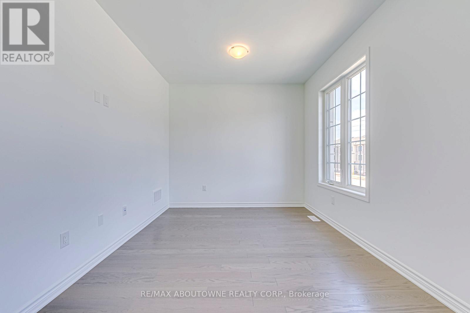 1365 William Halton Parkway, Oakville, Ontario  L6M 5N9 - Photo 26 - W12863630