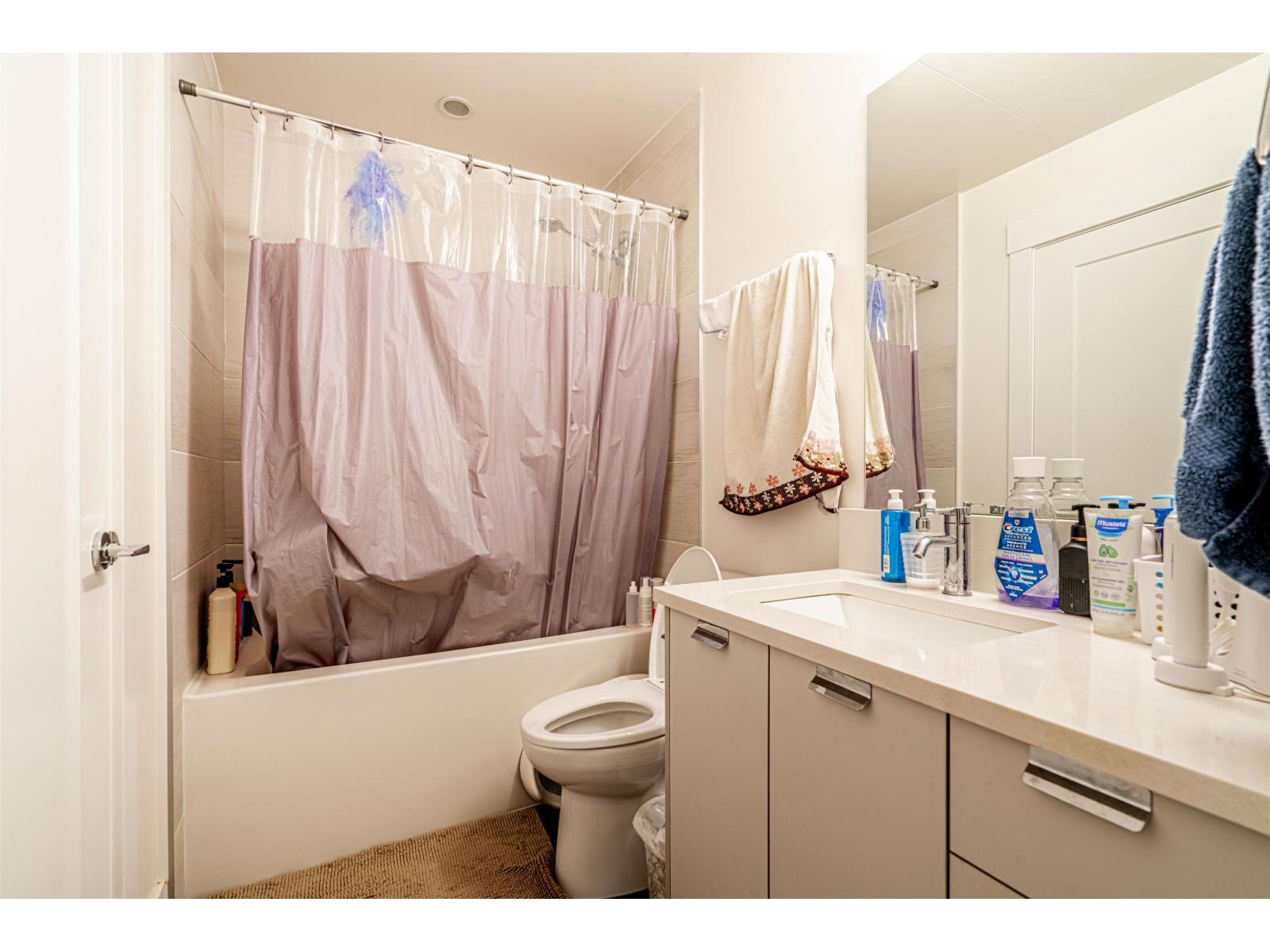 A420 20727 Willoughby Town Centre Drive, Langley, British Columbia  V2Y 3N1 - Photo 17 - R3097958