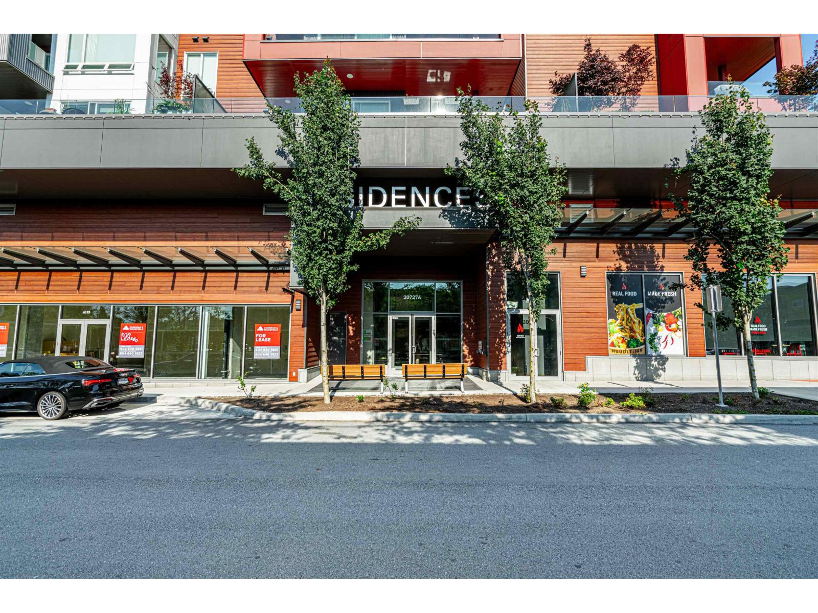 A420 20727 Willoughby Town Centre Drive, Langley, British Columbia  V2Y 3N1 - Photo 2 - R3097958