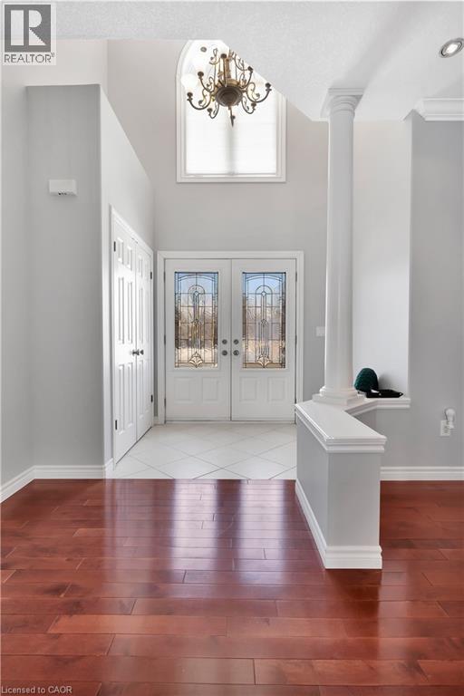 510 Forest Gate Crescent, Waterloo, Ontario  N2V 2X2 - Photo 2 - 40798010