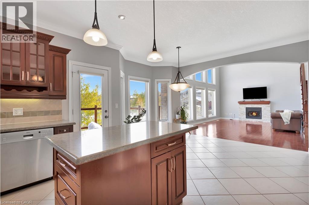 510 Forest Gate Crescent, Waterloo, Ontario  N2V 2X2 - Photo 9 - 40798010