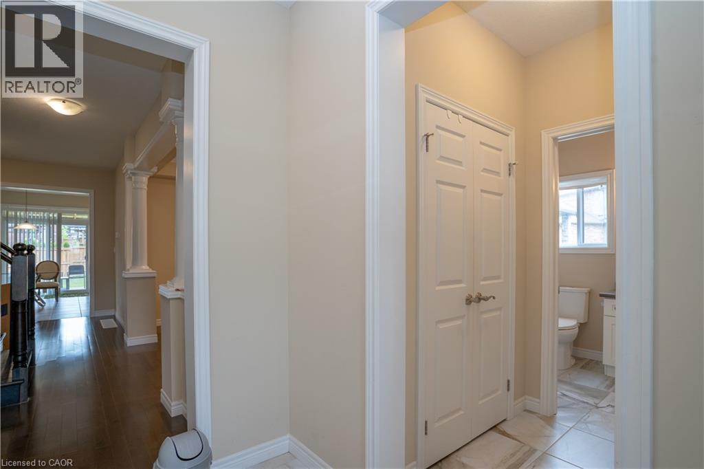 792 Snowberry Court, Waterloo, Ontario  N2V 0E7 - Photo 8 - 40808985